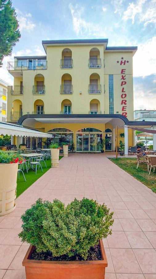 Hotel Explorer Cervia Dış mekan fotoğraf
